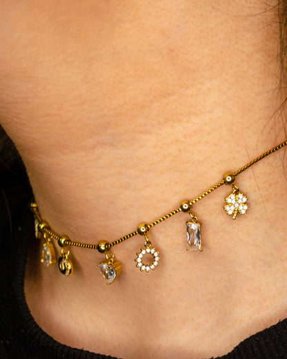 COLLANA ROMANTICA