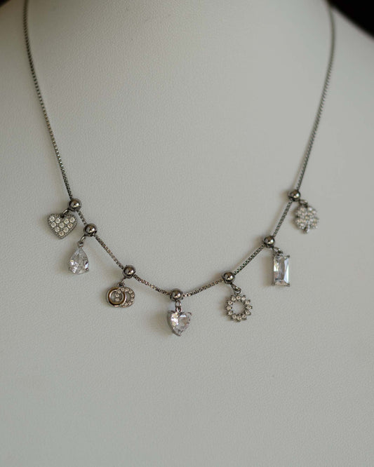 COLLANA ROMANTICA